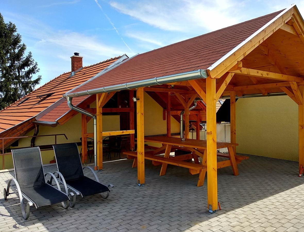Villa Teleki Eksteriør bilde