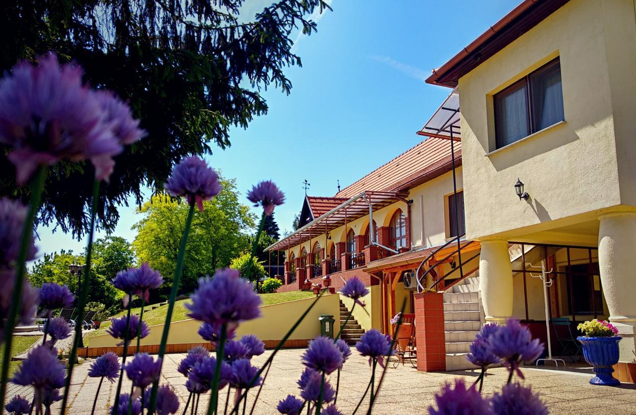 Villa Teleki Eksteriør bilde
